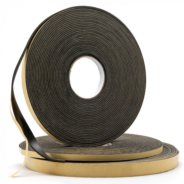Ущільнювальна герметизуюча самоклейна м'яка стрічка EPDM 4мм (Т) х 15мм (Ш) х 15м (Д) (4060)